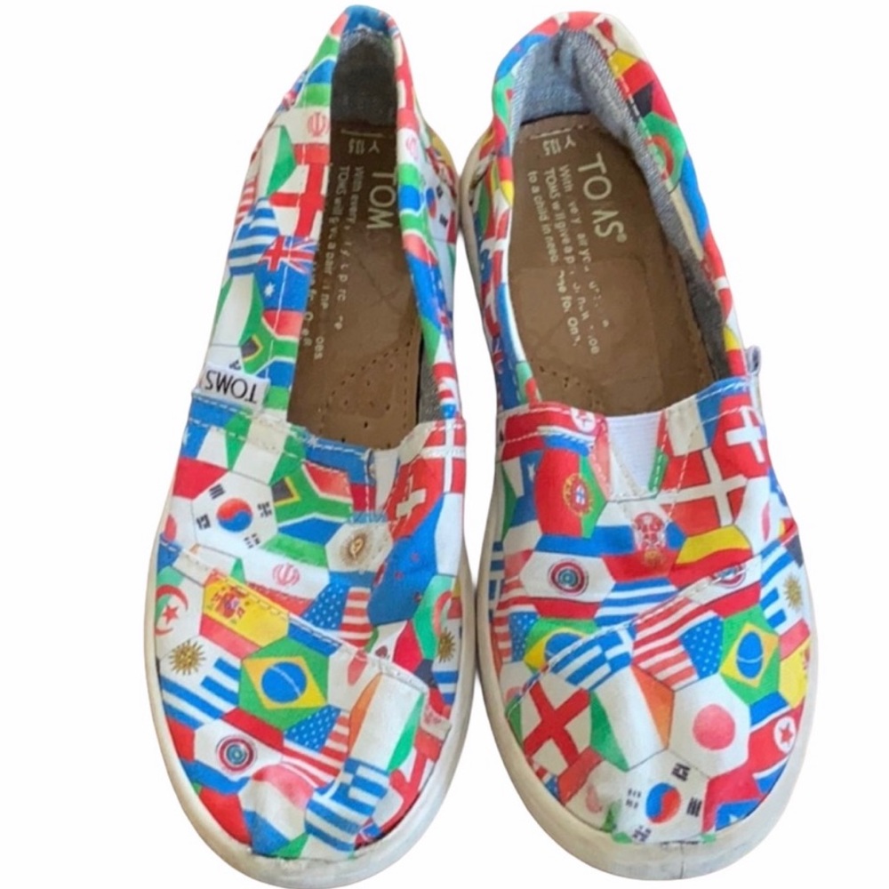 TOMS Flags World Olympics Countries Flats Sneakers Youth 13.5 - Picture 2 of 8
